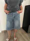 Bermuda Jeans